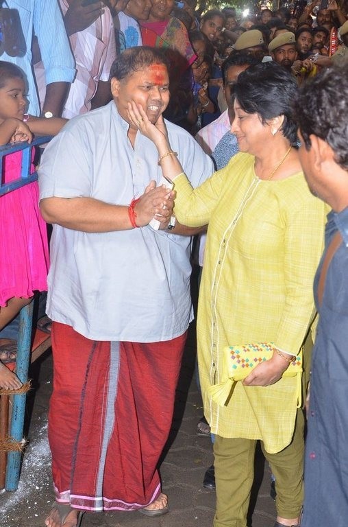 Aachi Manorama Condolences Photos - 27 / 165 photos
