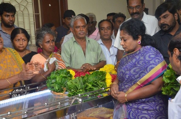 Aachi Manorama Condolences Photos - 85 / 165 photos