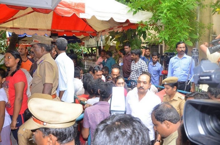 Aachi Manorama Condolences Photos - 99 / 165 photos