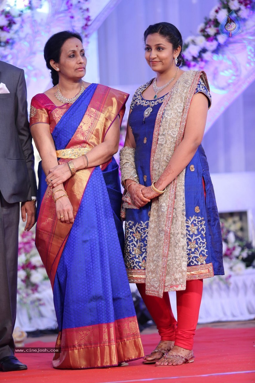 Aadi and Aruna Wedding Reception 01 - 101 / 119 photos