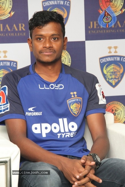 Abhishek Bachchan Launched Chennaiyin FC Soccer School - 10 / 29 photos