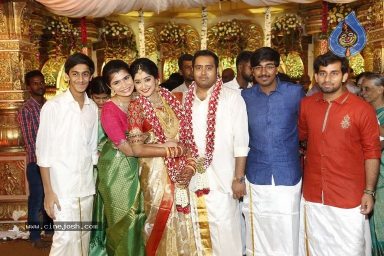 Abinesh Elangovan and Nandhini Wedding Reception - 5 / 42 photos