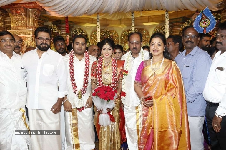 Abinesh Elangovan and Nandhini Wedding Reception - 14 / 42 photos