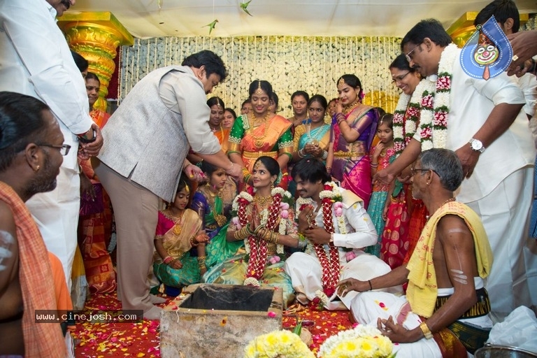 Actor Esakki Kishore Marriage Photos - 8 / 21 photos