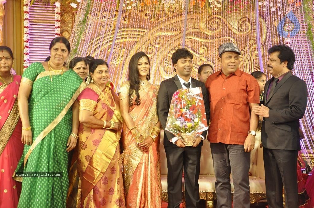 Actor Pandiarajan Son Wedding Reception - 8 / 102 photos