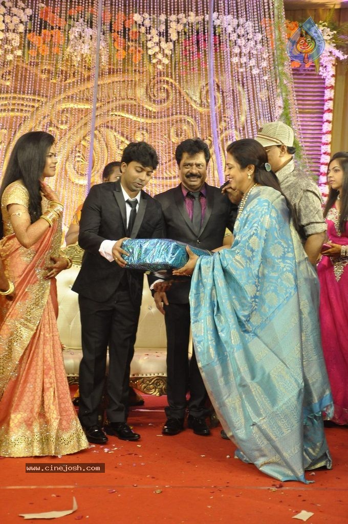 Actor Pandiarajan Son Wedding Reception - 17 / 102 photos
