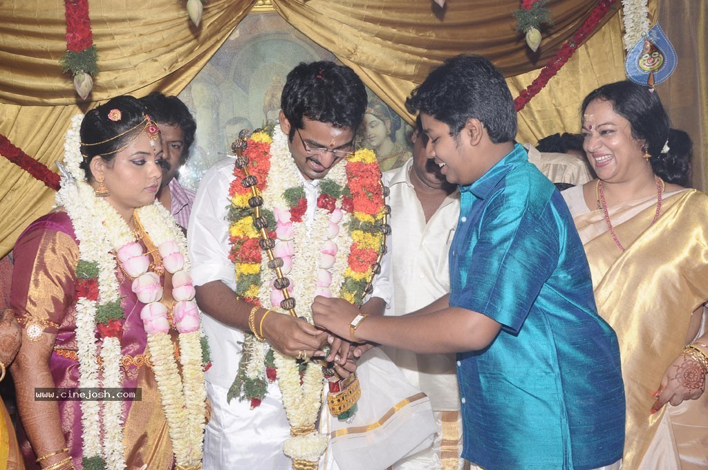 Actor Ramarajan and Nalini Son Wedding n Reception - 93 / 118 photos