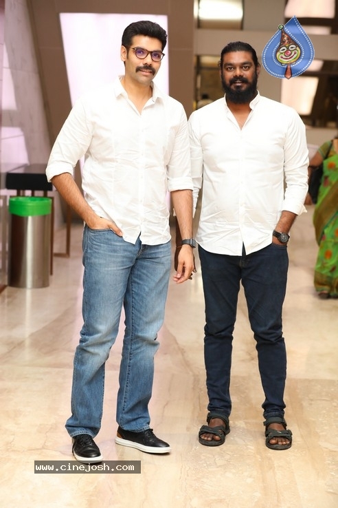 Actor Sathish - Sindhu Wedding Reception Stills - 13 / 105 photos