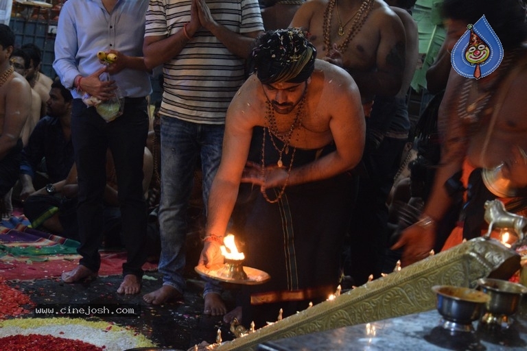 Actor Sharwanand Conduct Ayyappa Swamy Pooja At Film Nagar Temple - 2 / 20 photos