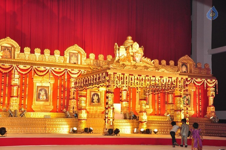 Adiseshagiri Rao Son Wedding Photos 1 - 61 / 88 photos