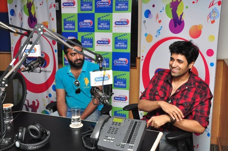 Adivi Sesh at Radio City - 4 / 16 photos
