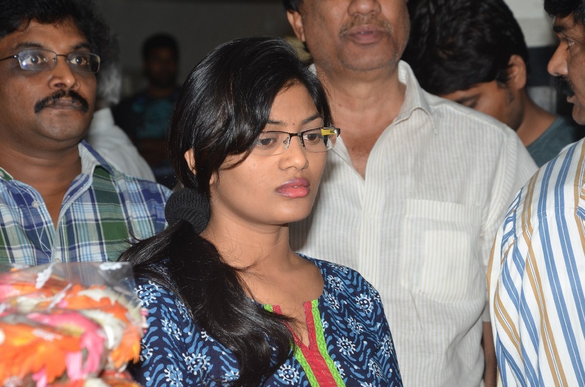 Ahuti Prasad Condolences Photos - 12 / 129 photos