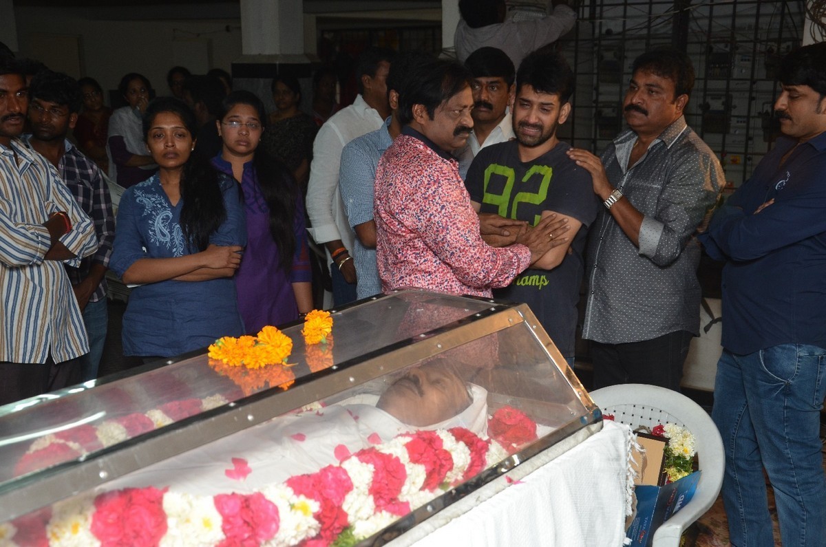 Ahuti Prasad Condolences Photos - 31 / 129 photos