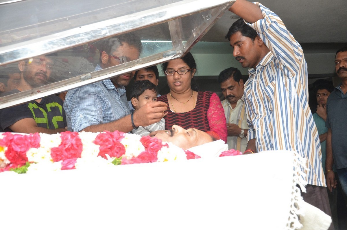 Ahuti Prasad Condolences Photos - 86 / 129 photos