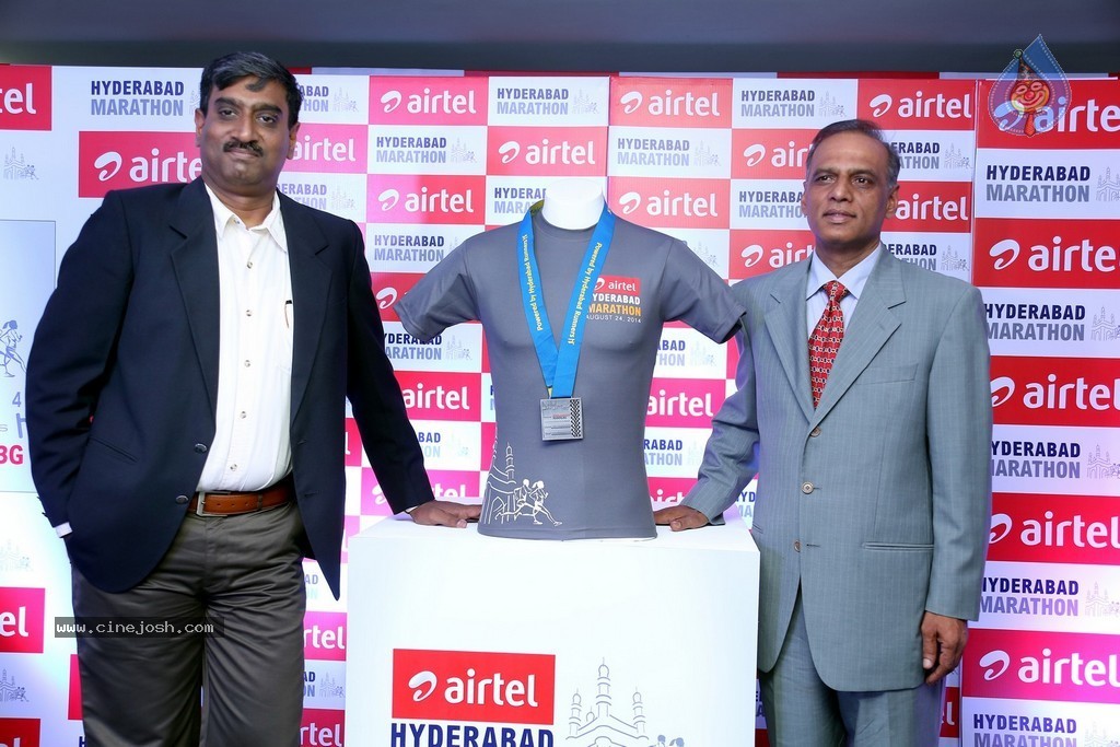 Airtel Hyderabad Marathon 2014 PM - 8 / 37 photos