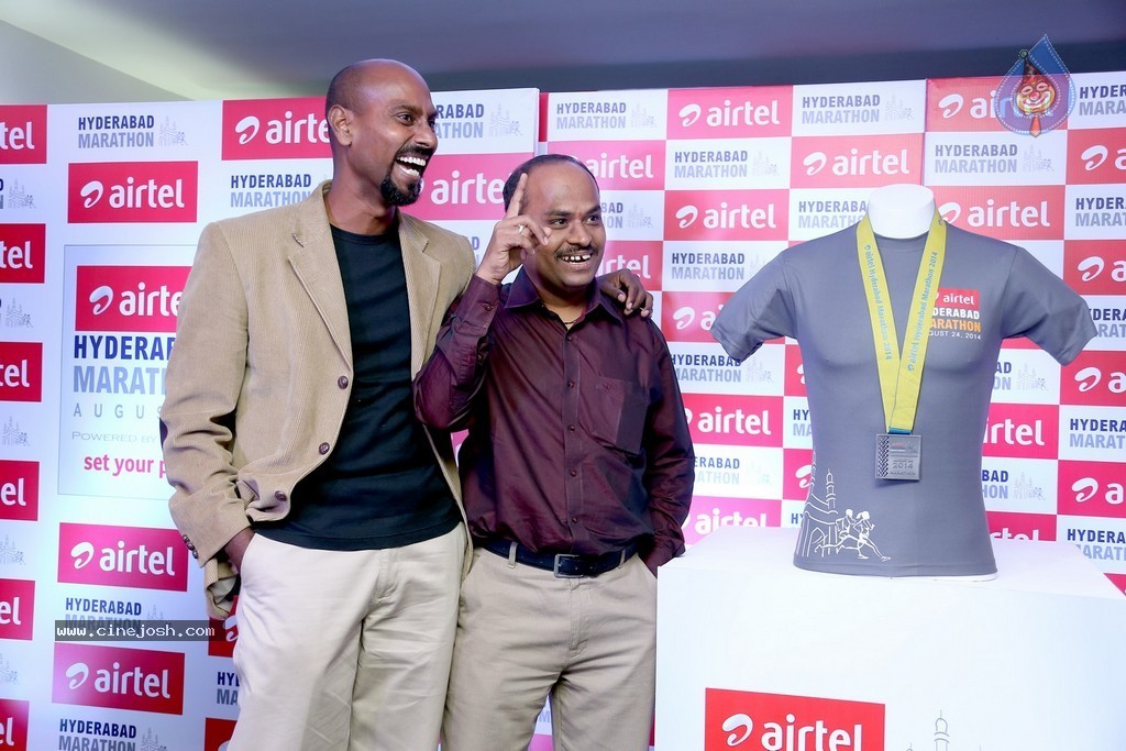 Airtel Hyderabad Marathon 2014 PM - 24 / 37 photos