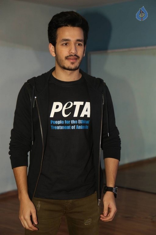 Akhil at PETA Event - 31 / 37 photos