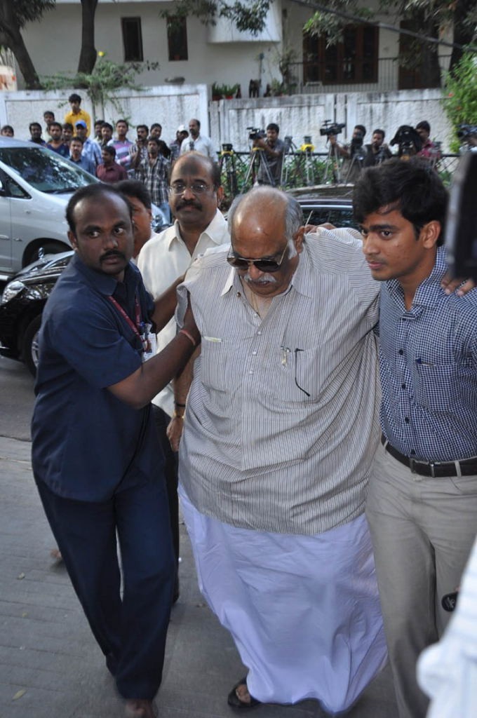 Akkineni Annapurna Condolences-2 - 46 / 114 photos