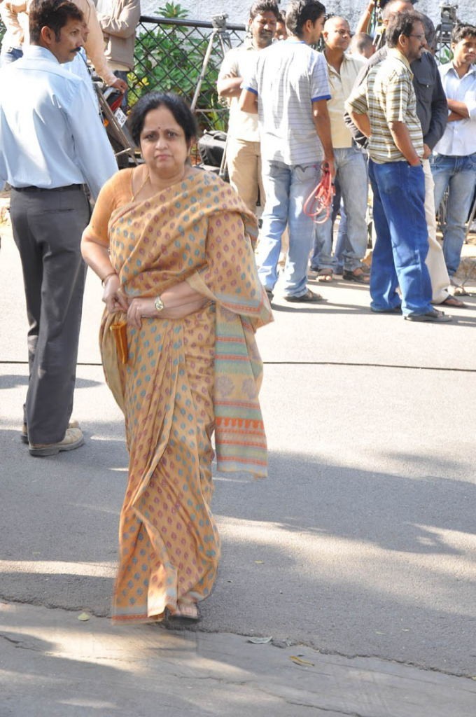 Akkineni Annapurna Condolences-2 - 106 / 114 photos
