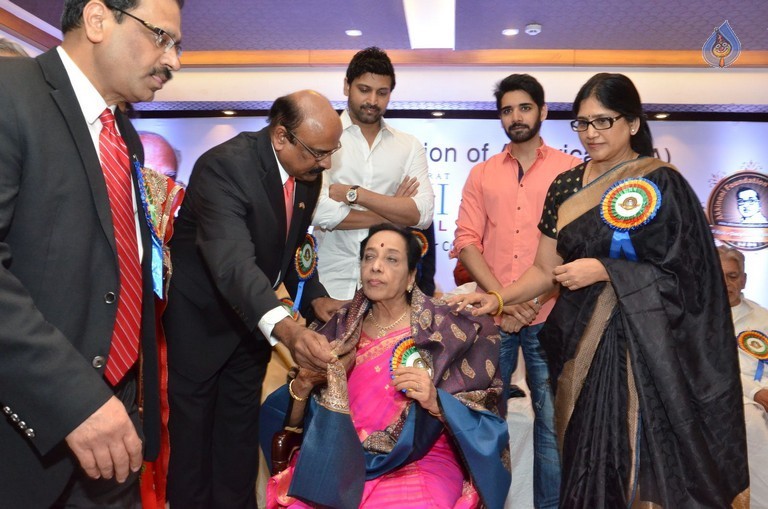 Akkineni International Awards Gala - 2 / 151 photos