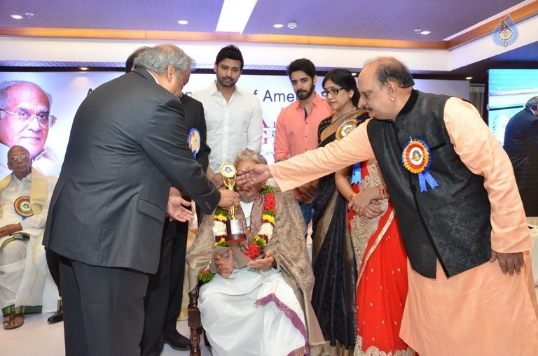 Akkineni International Awards Gala - 8 / 151 photos