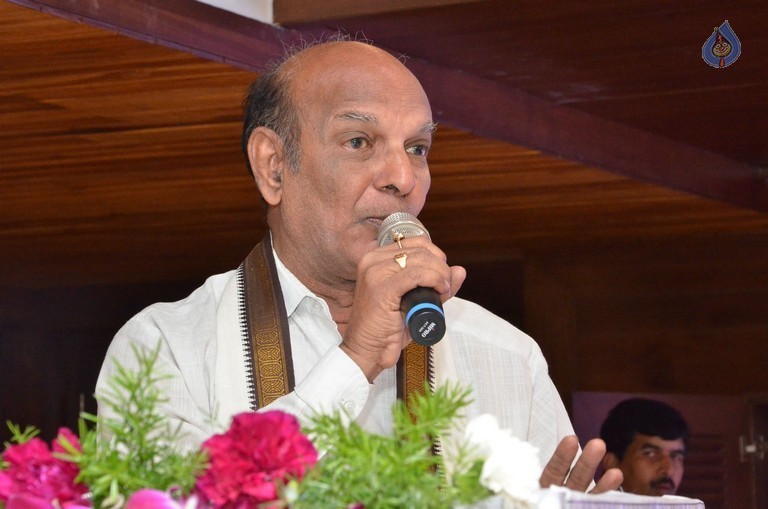 Akkineni International Awards Gala - 27 / 151 photos