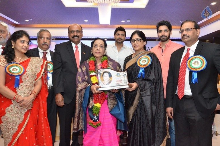 Akkineni International Awards Gala - 134 / 151 photos
