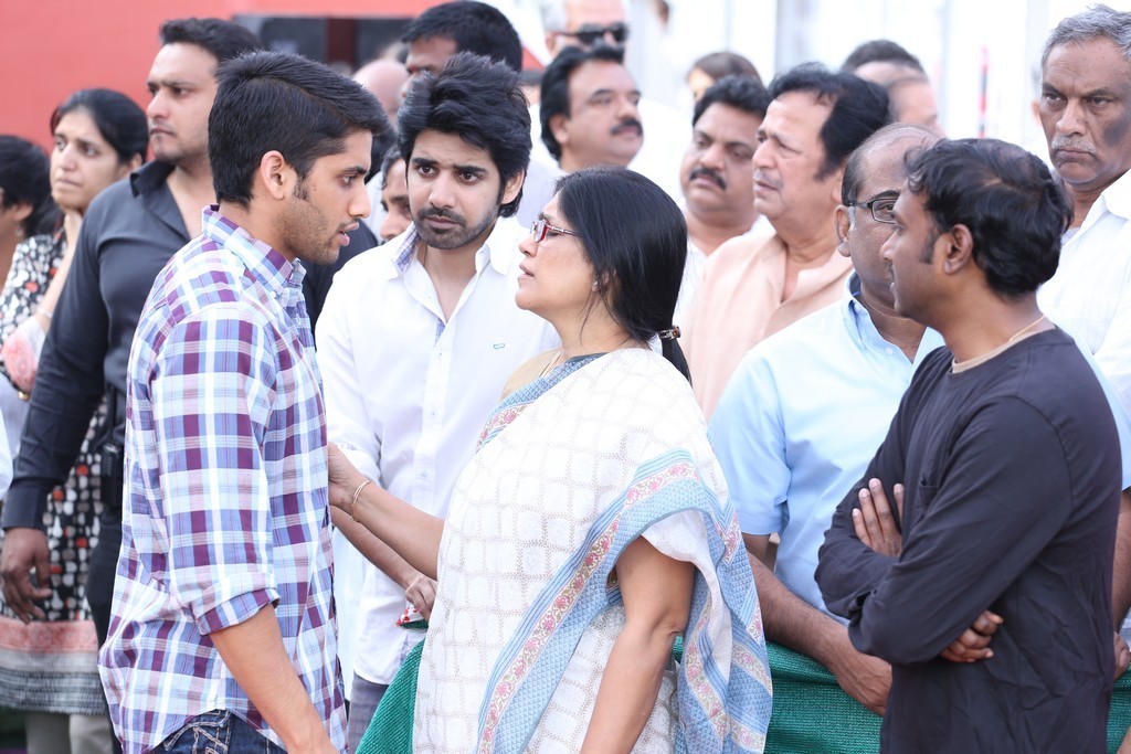 Akkineni Nageswara Rao Condolences Photos 02 - 89 / 211 photos