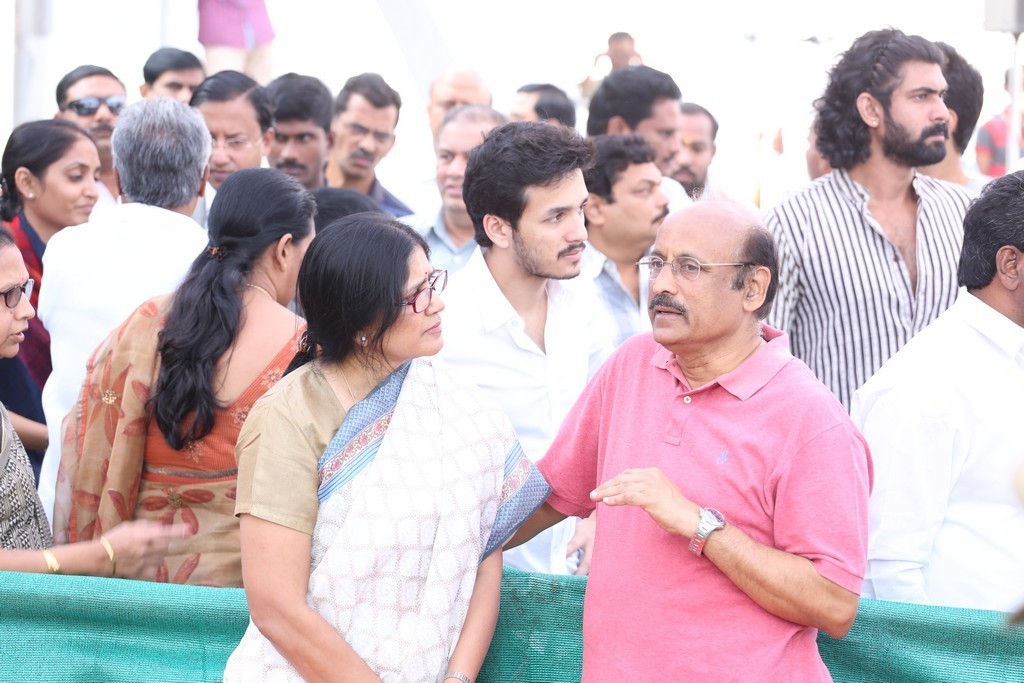 Akkineni Nageswara Rao Condolences Photos 02 - 168 / 211 photos