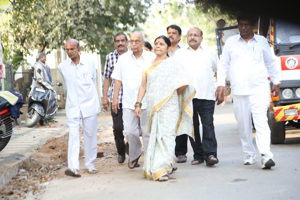 Akkineni Nageswara Rao Condolences Photos - 16 / 450 photos
