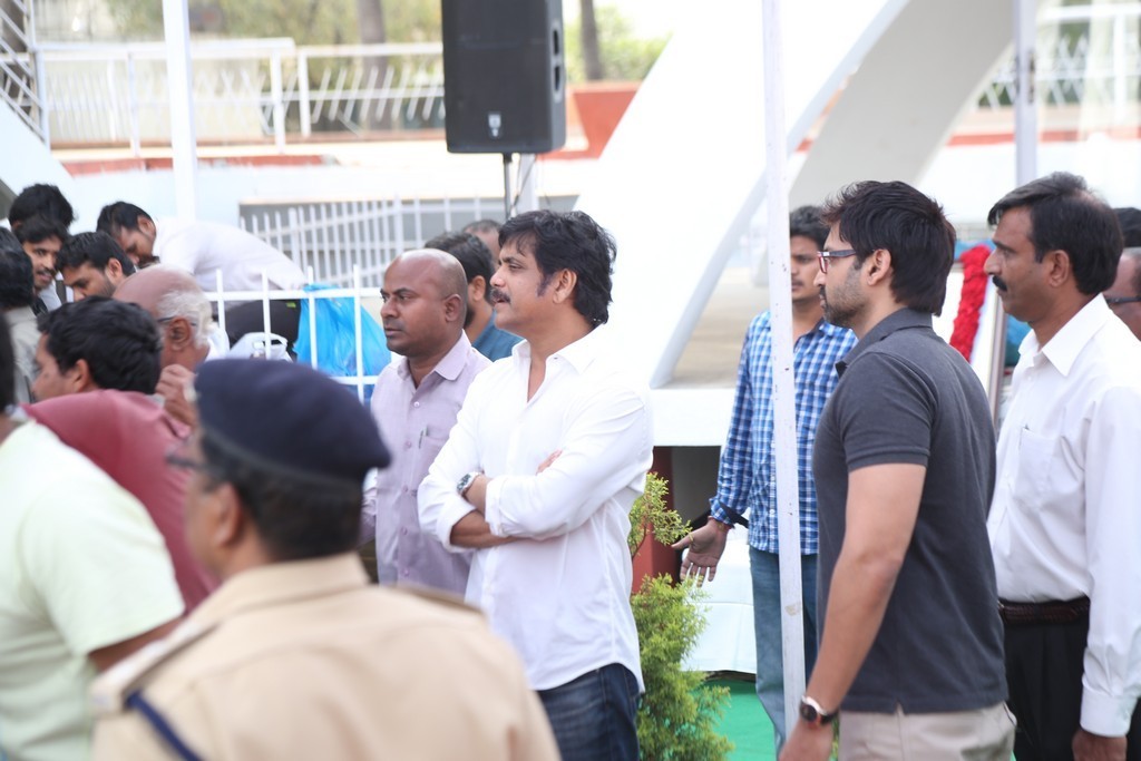 Akkineni Nageswara Rao Condolences Photos - 146 / 450 photos