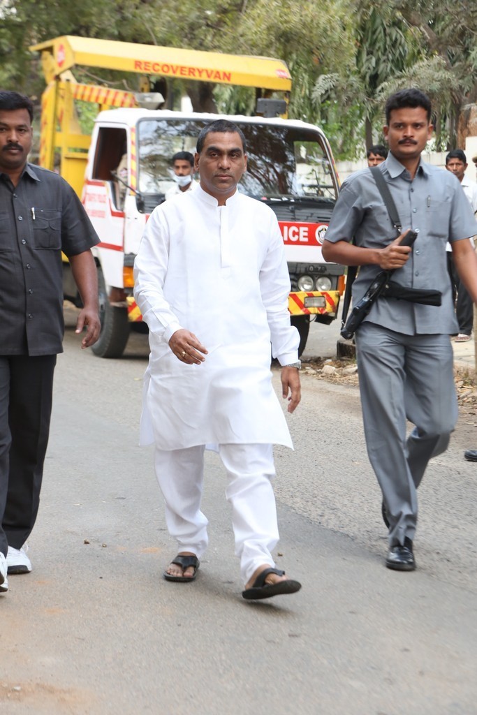 Akkineni Nageswara Rao Condolences Photos - 264 / 450 photos
