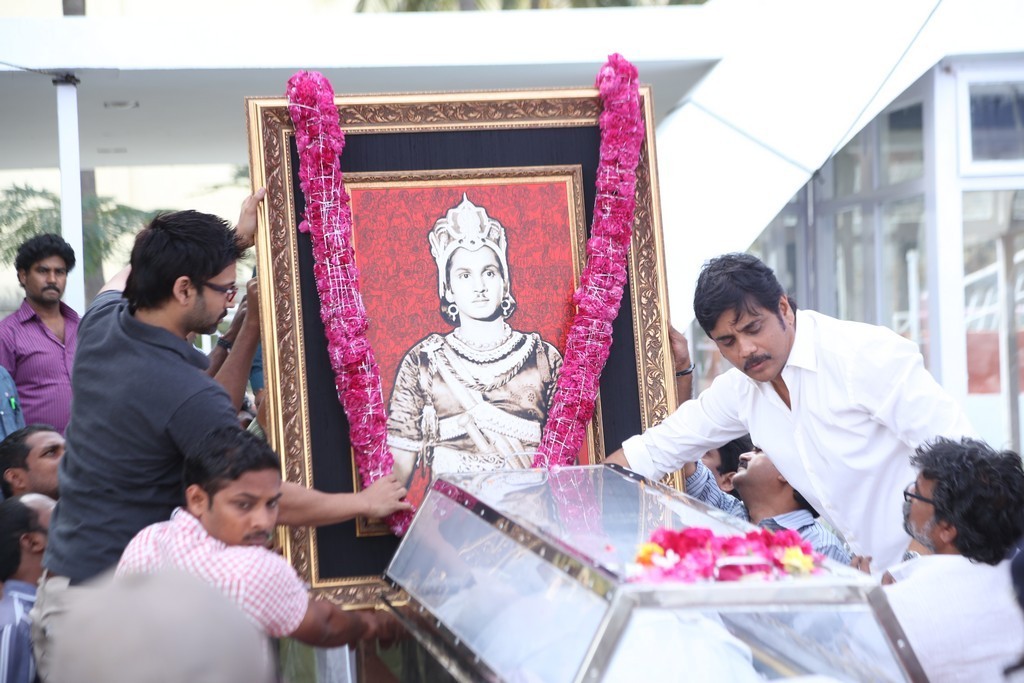 Akkineni Nageswara Rao Condolences Photos - 277 / 450 photos