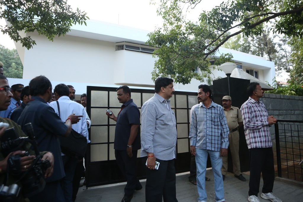 Akkineni Nageswara Rao Condolences Photos - 289 / 450 photos