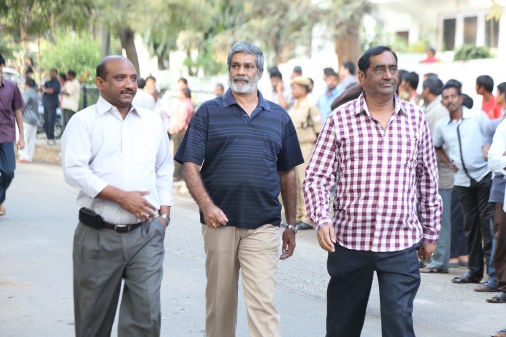 Akkineni Nageswara Rao Condolences Photos - 291 / 450 photos