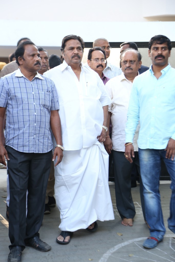 Akkineni Nageswara Rao Condolences Photos - 318 / 450 photos