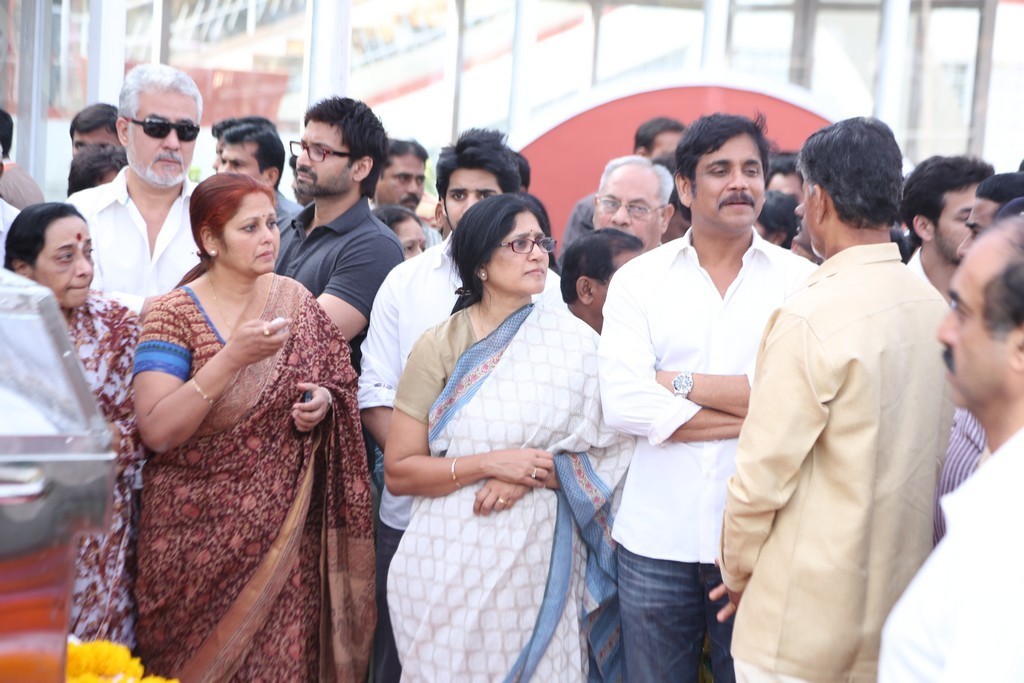 Akkineni Nageswara Rao Condolences Photos - 320 / 450 photos