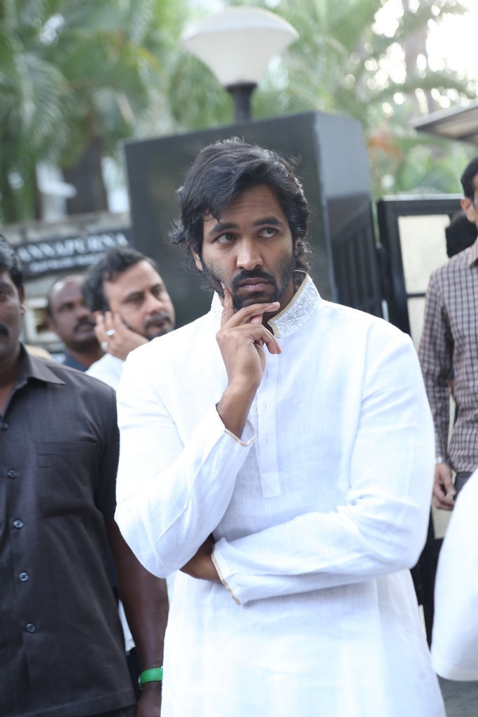 Akkineni Nageswara Rao Condolences Photos - 330 / 450 photos