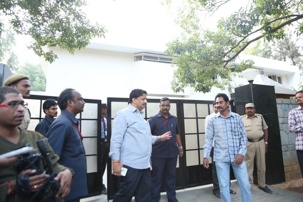 Akkineni Nageswara Rao Condolences Photos - 336 / 450 photos