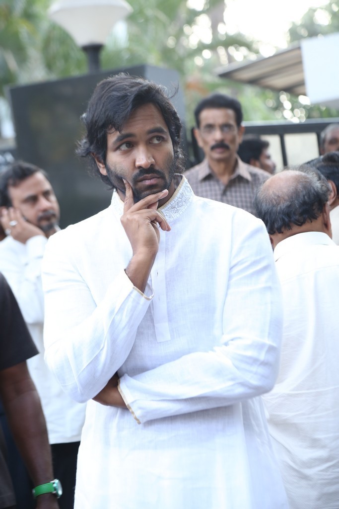 Akkineni Nageswara Rao Condolences Photos - 375 / 450 photos