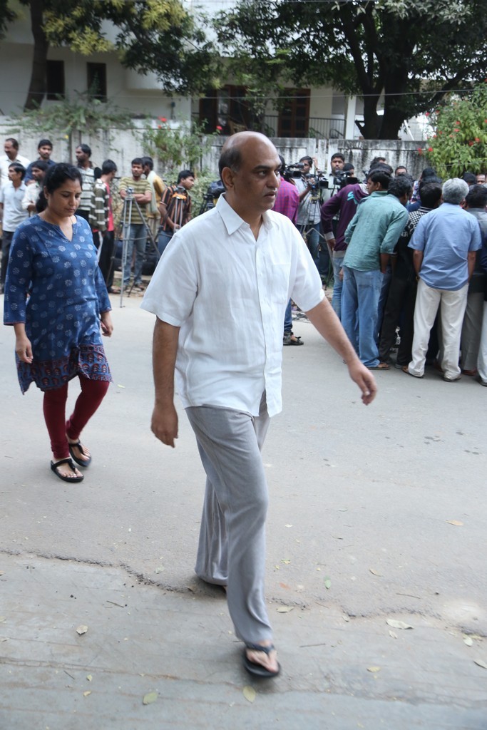 Akkineni Nageswara Rao Condolences Photos - 398 / 450 photos