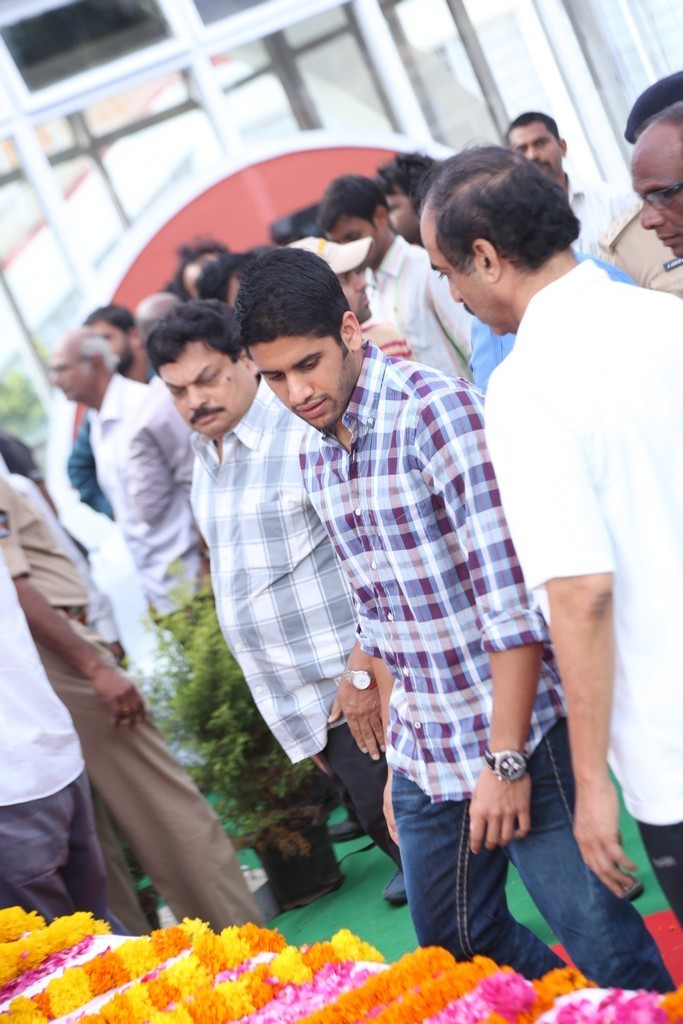 Akkineni Nageswara Rao Condolences Photos - 437 / 450 photos