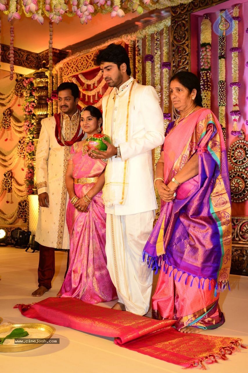 Allari Naresh Wedding Photos 01 - 12 / 51 photos