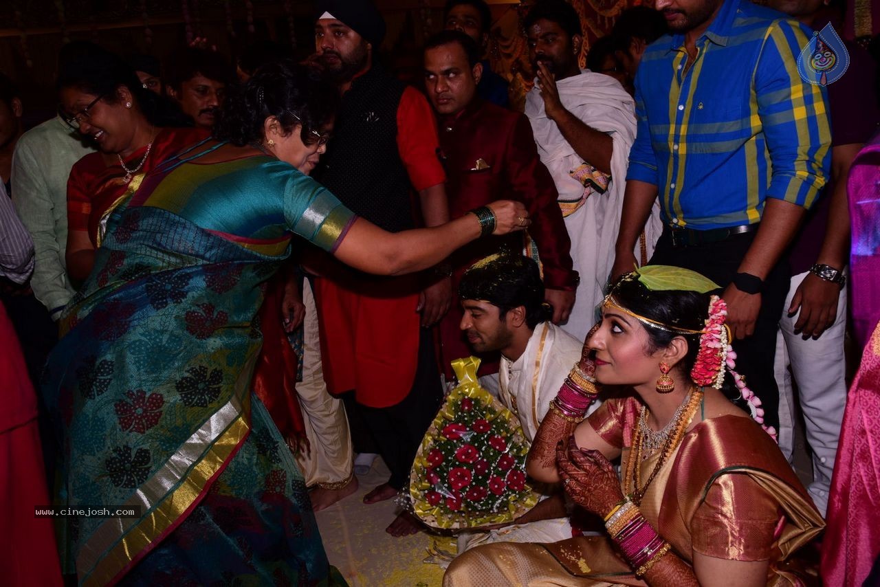 Allari Naresh Wedding Photos 03 - 71 / 227 photos