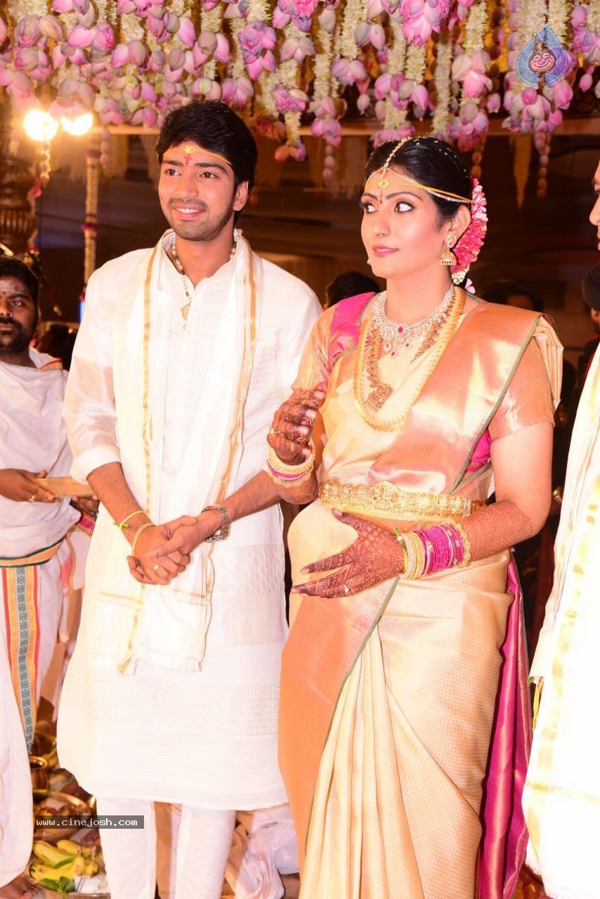 Allari Naresh Wedding Photos 03 - 146 / 227 photos