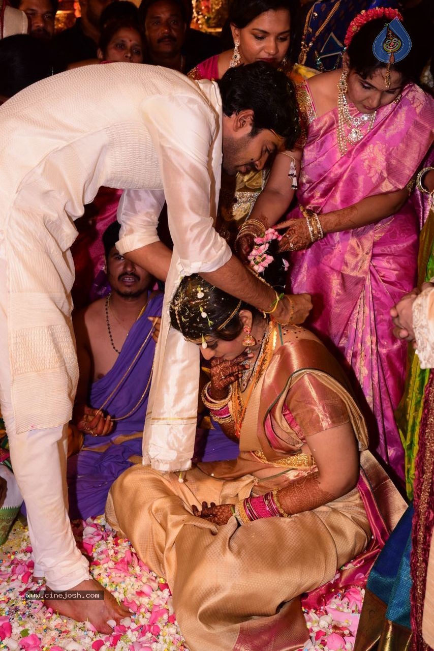 Allari Naresh Wedding Photos 04 - 9 / 59 photos
