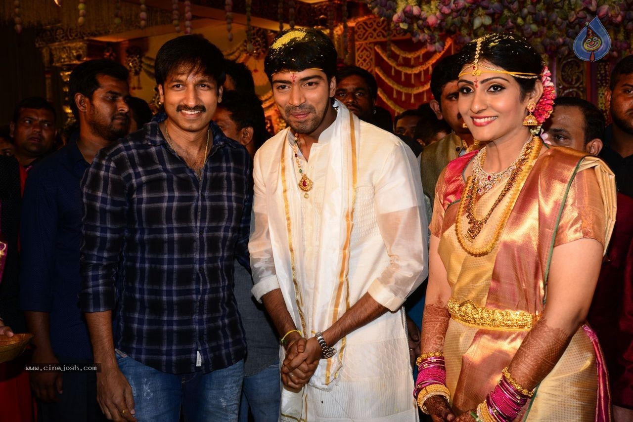 Allari Naresh Wedding Photos 04 - 30 / 59 photos