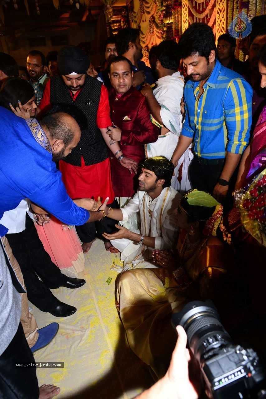 Allari Naresh Wedding Photos 04 - 43 / 59 photos