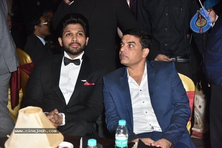 Allu Arjun And Regina Cassandra In A Charity Event - 25 / 42 photos