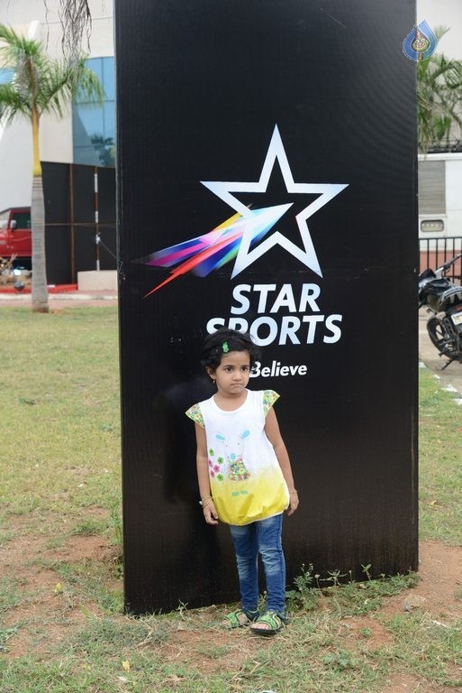 Allu Arjun at PRO Kabaddi League Match Photos - 76 / 102 photos